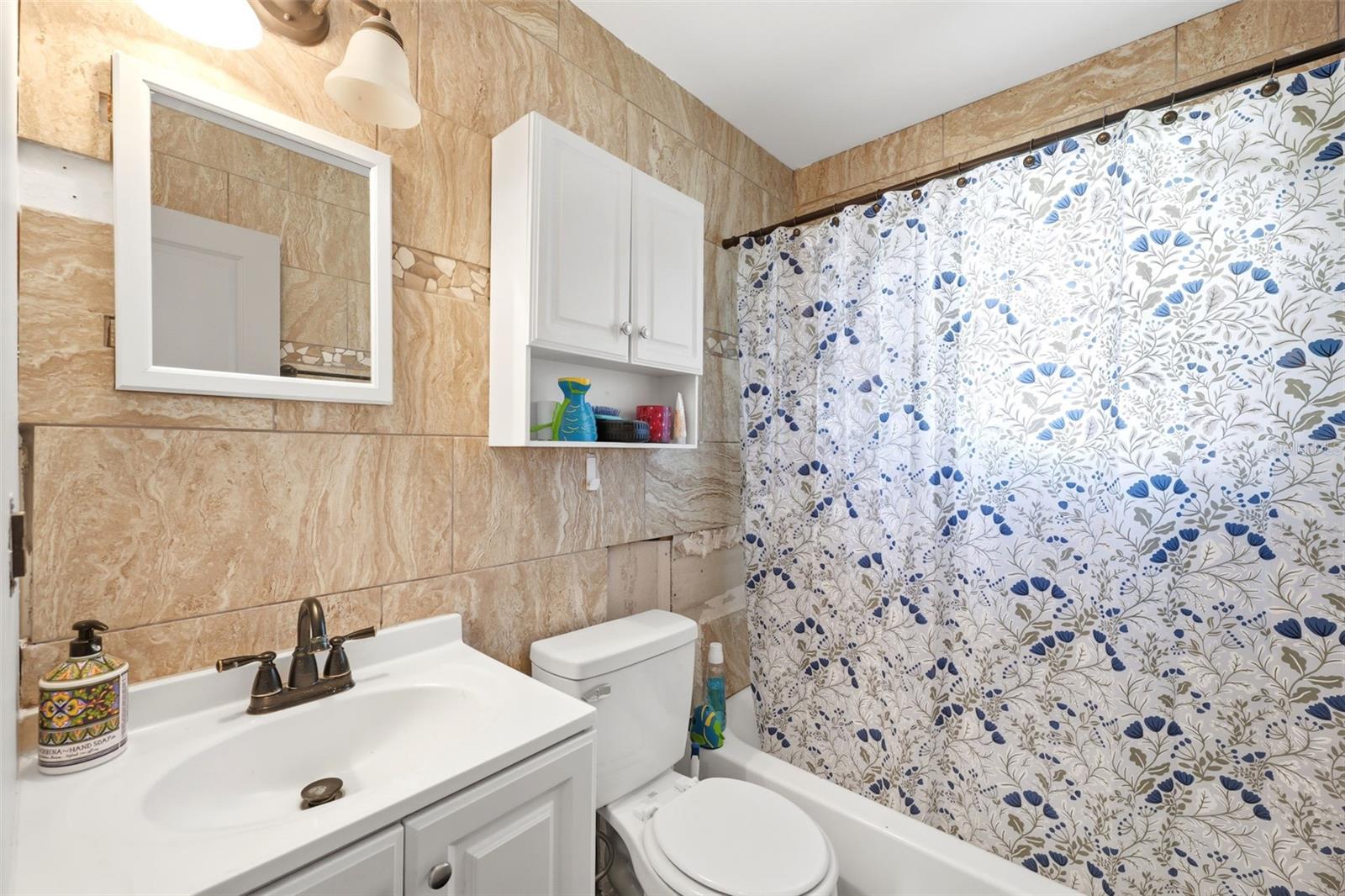 Image 18 of 22 For 2164 Devon Drive