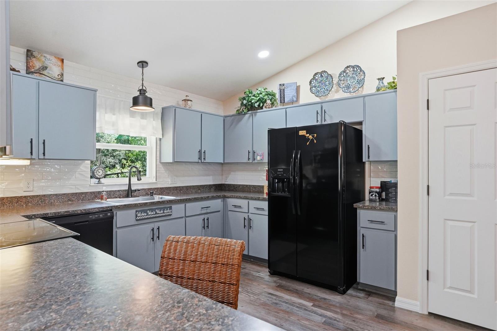 Image 15 of 96 For 14056 Tayco Drive