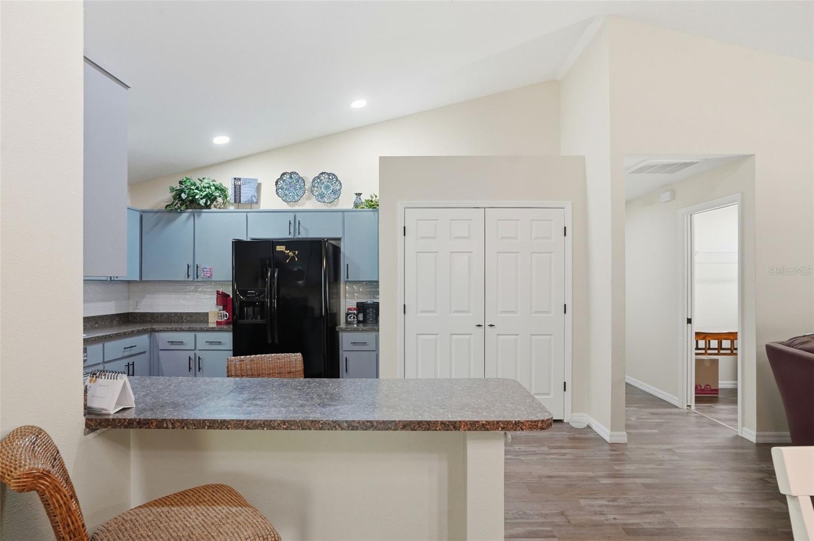 Image 22 of 96 For 14056 Tayco Drive