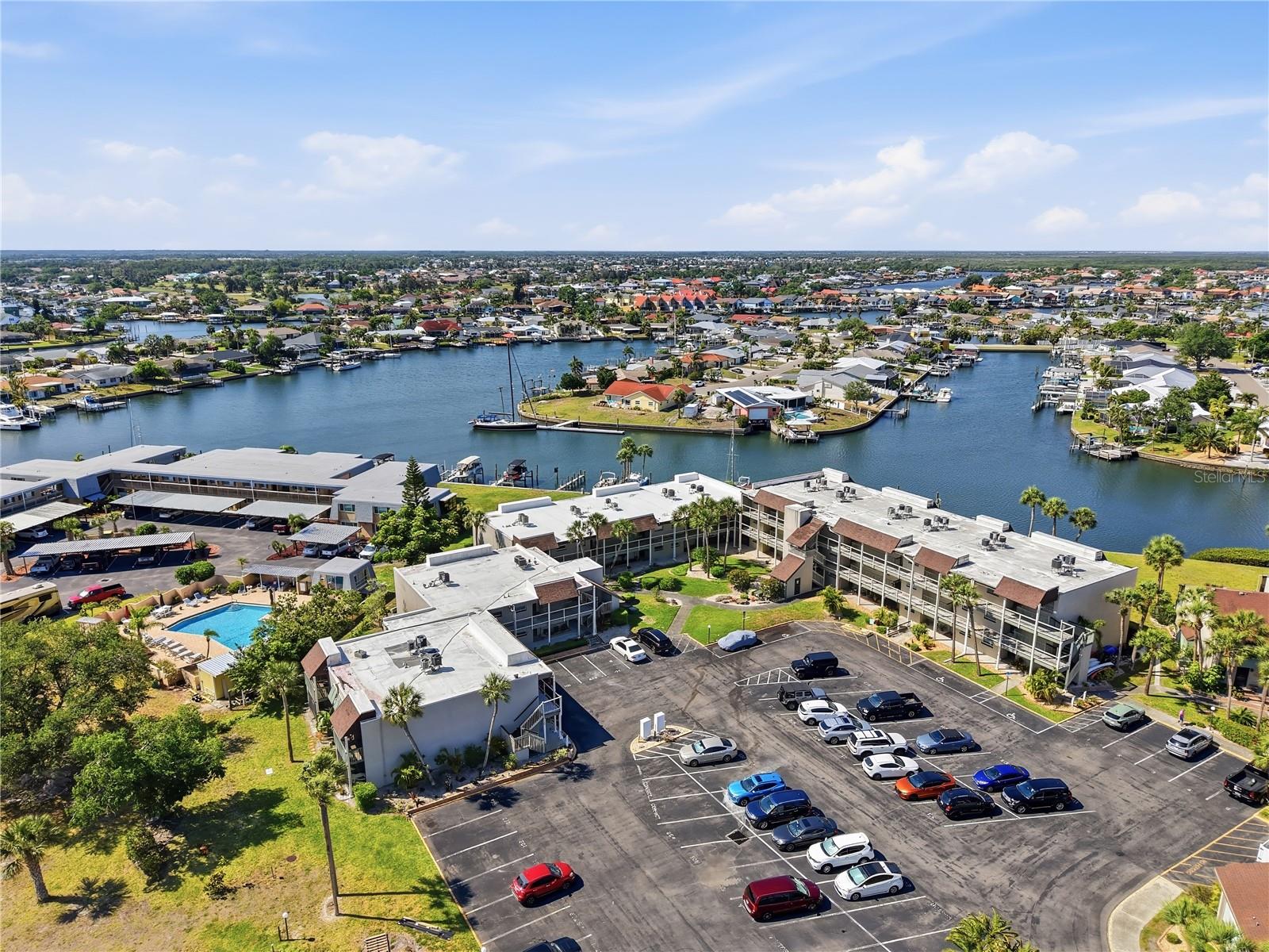 Image 4 of 27 For 1028 Apollo Beach Boulevard 203