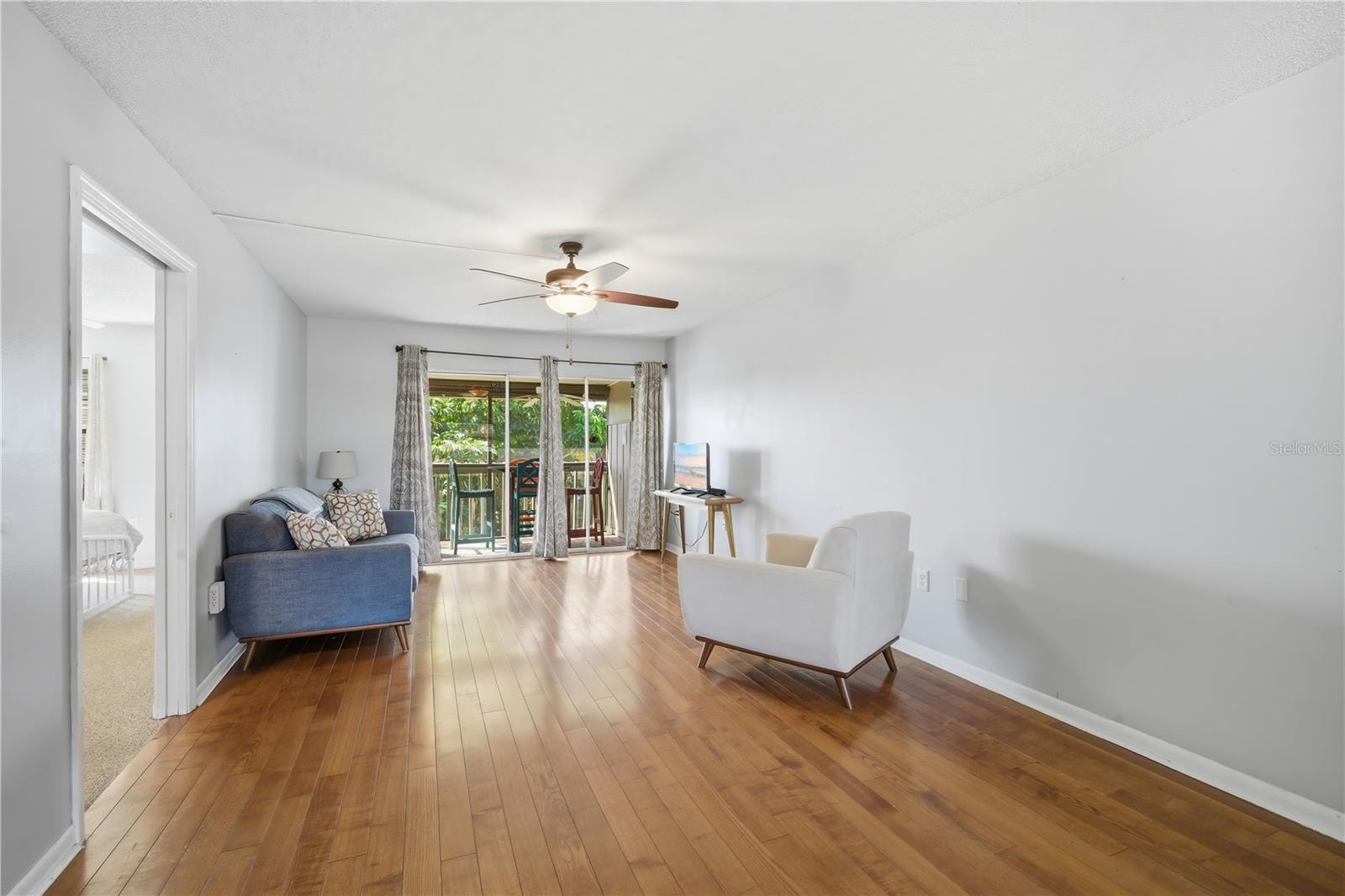 Image 7 of 27 For 1028 Apollo Beach Boulevard 203