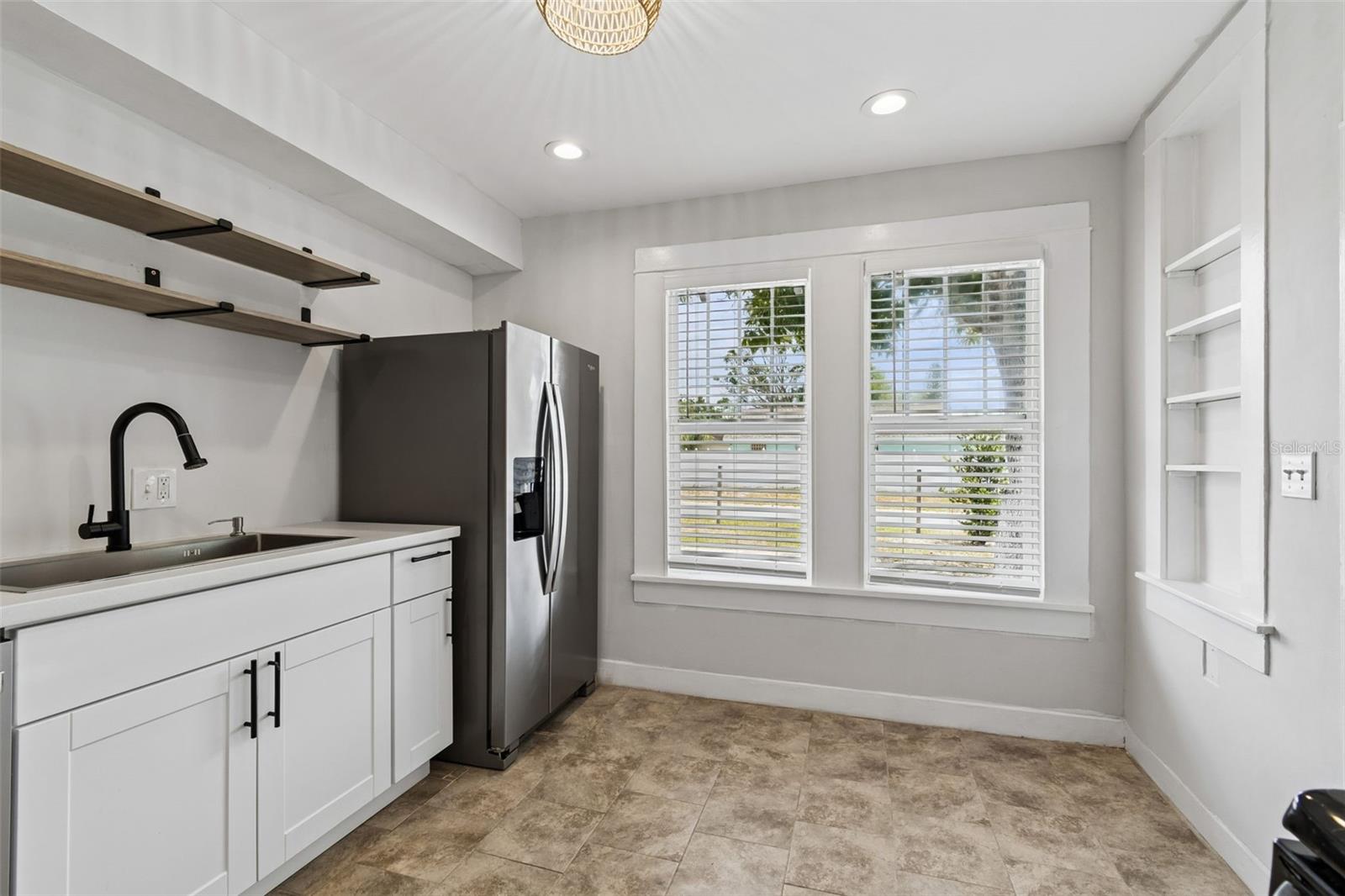 Image 10 of 66 For 4105 18th Avenue S