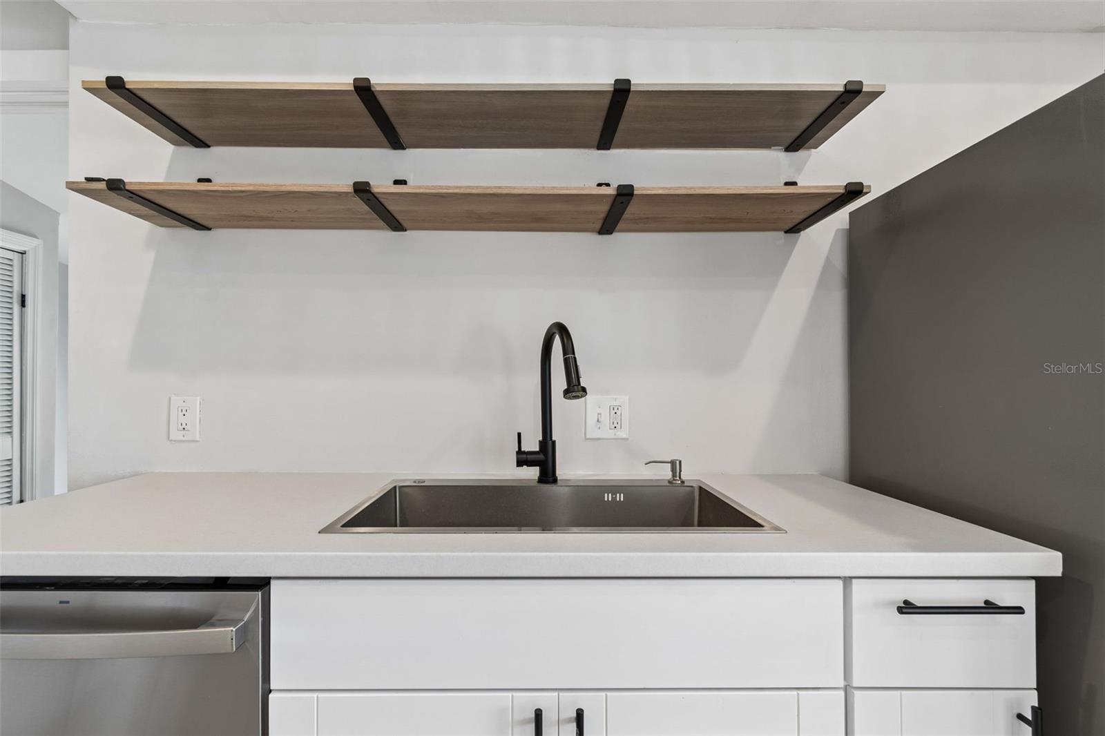 Image 11 of 66 For 4105 18th Avenue S