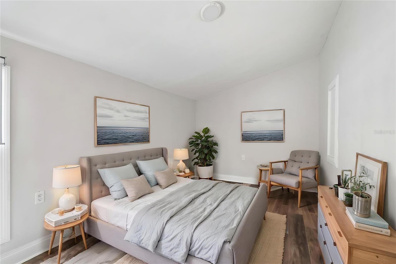 Image 13 of 66 For 4105 18th Avenue S