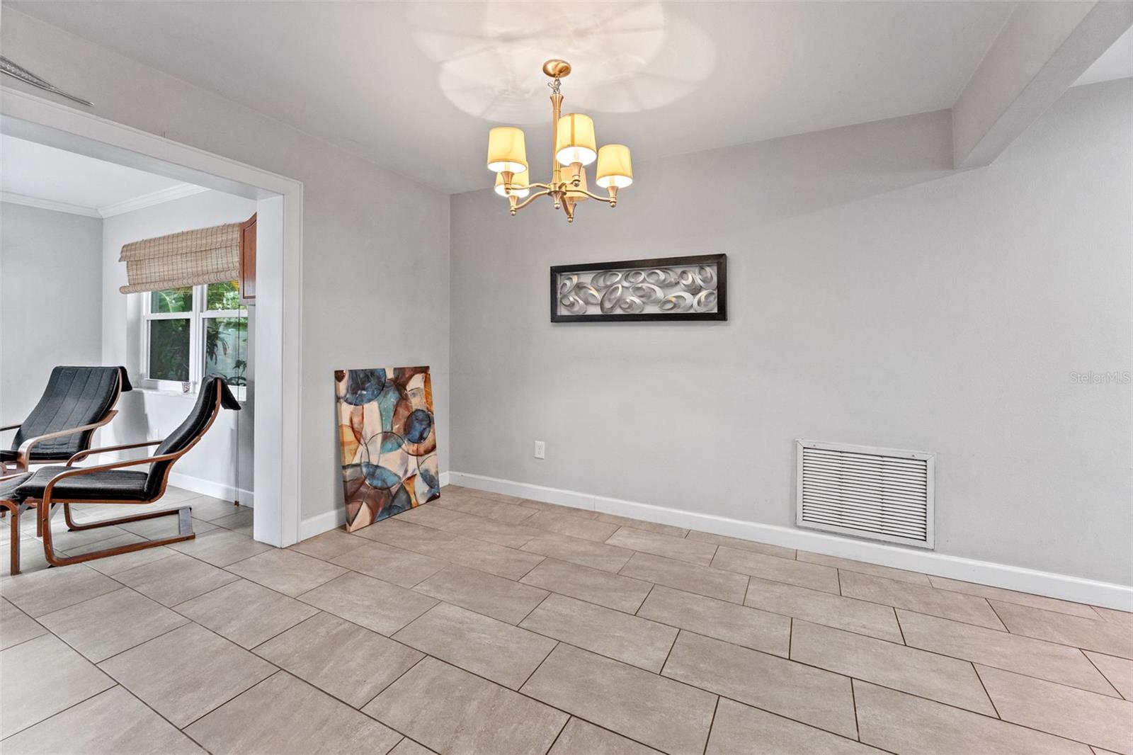 Image 12 of 34 For 1465 Joel Lane