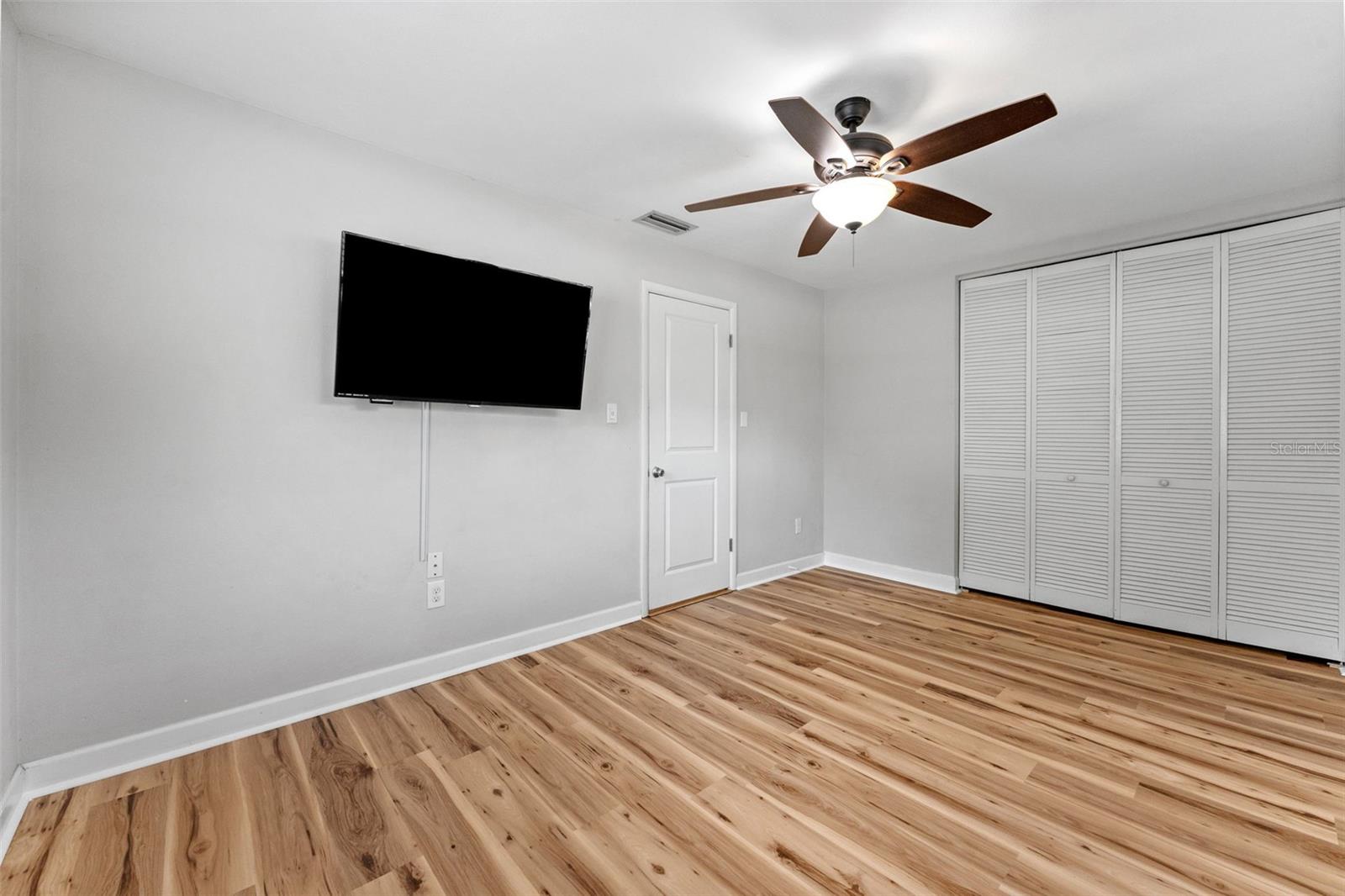 Image 18 of 34 For 1465 Joel Lane