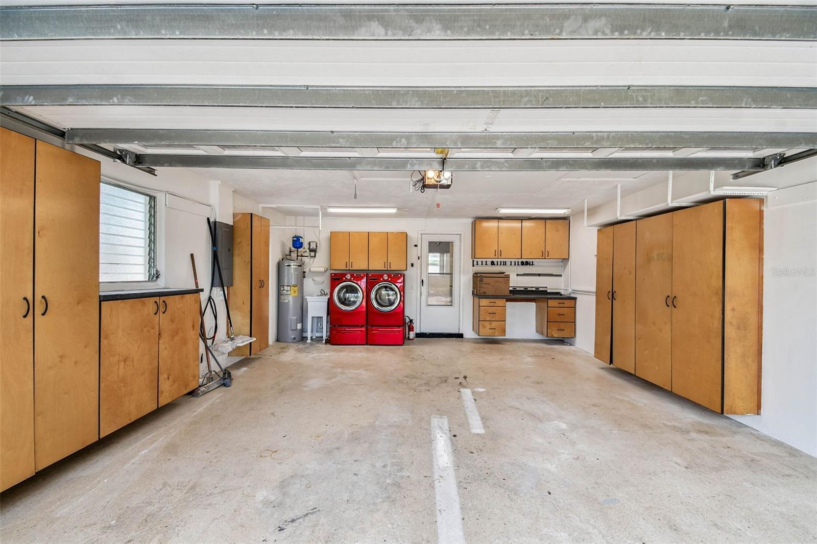 Image 27 of 31 For 10931 Hammock Drive