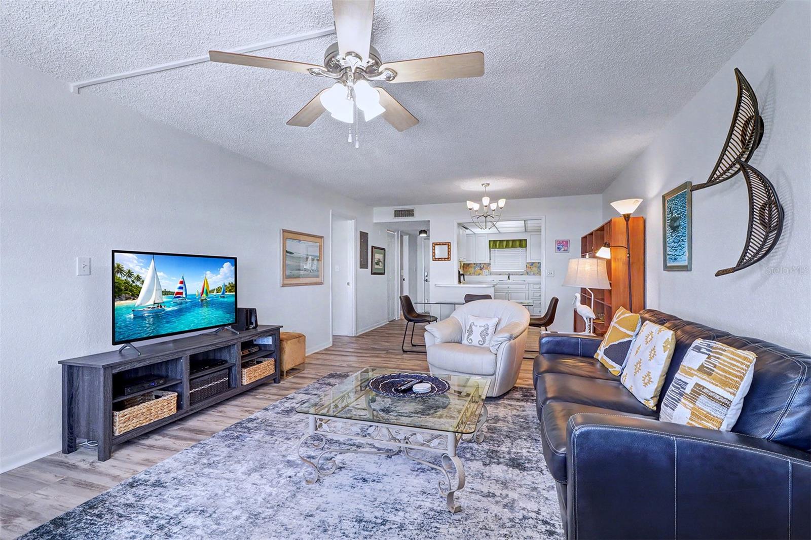 Image 10 of 50 For 1230 Gulf Boulevard 404