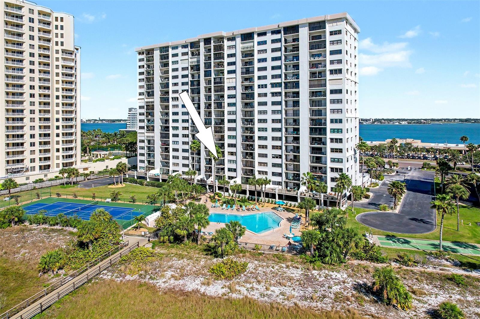 Image 26 of 50 For 1230 Gulf Boulevard 404