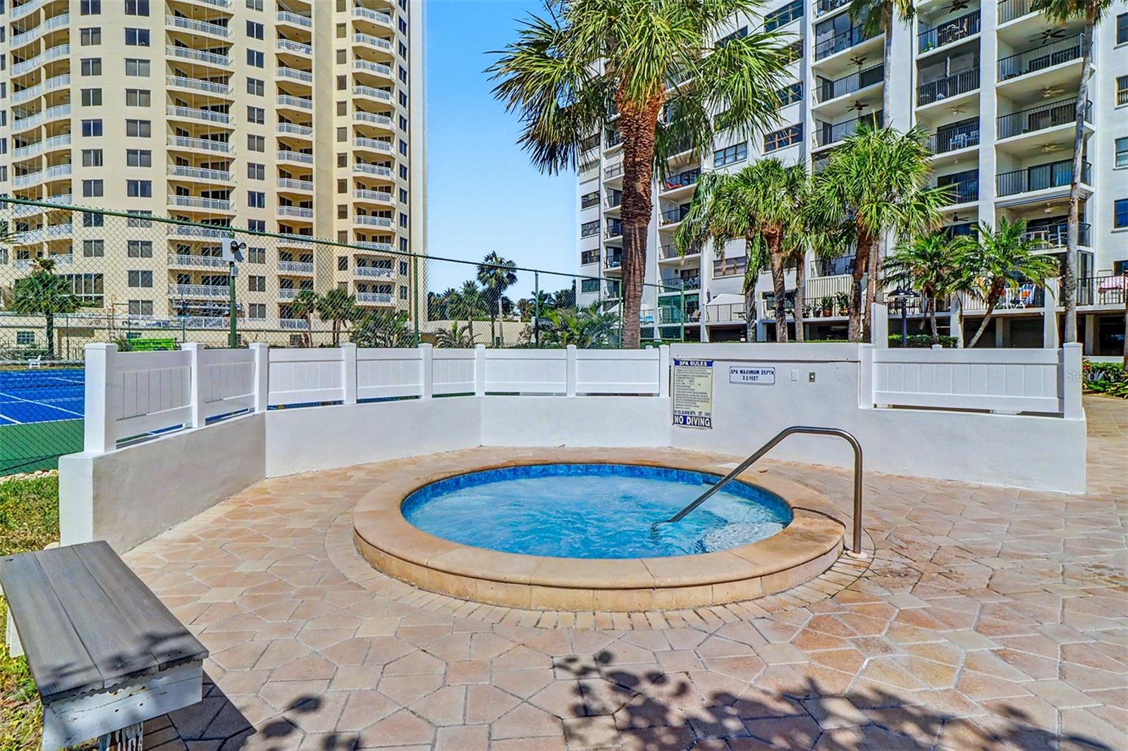 Image 28 of 50 For 1230 Gulf Boulevard 404