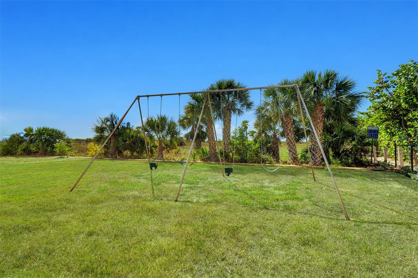 Image 37 of 50 For 1230 Gulf Boulevard 404