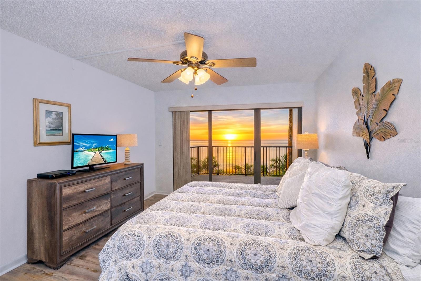 Image 41 of 50 For 1230 Gulf Boulevard 404