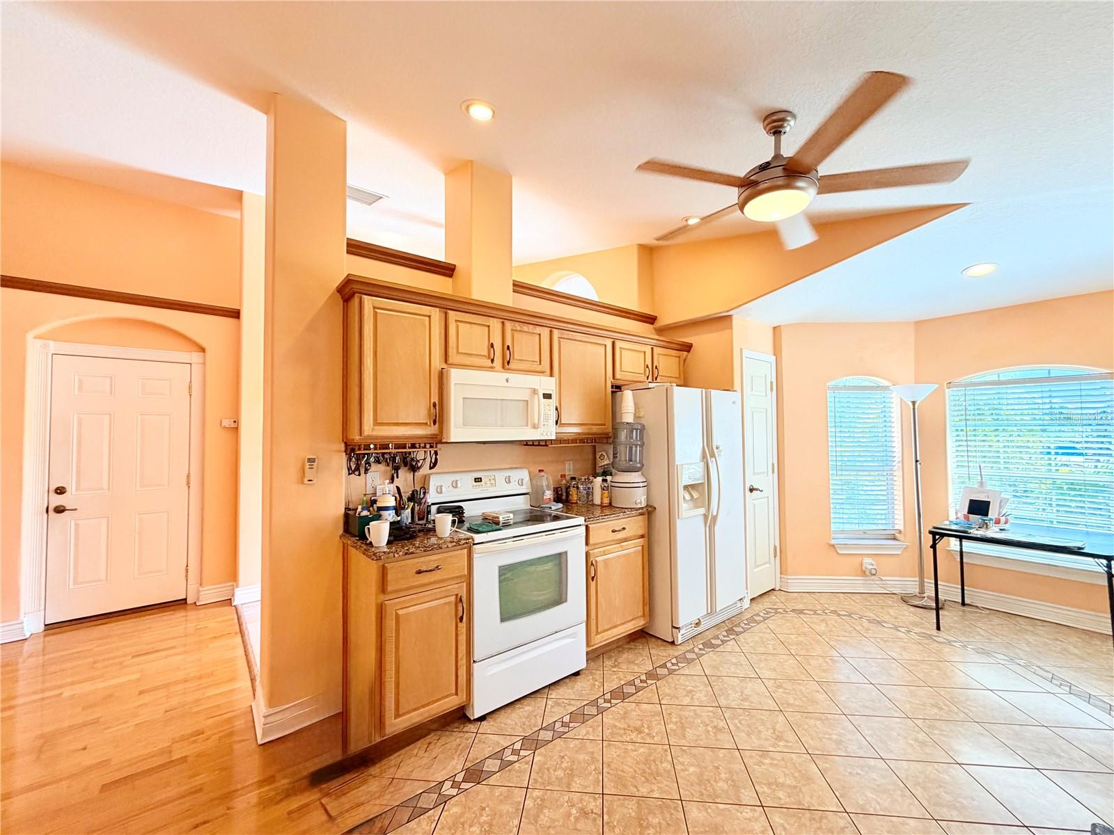 Image 17 of 45 For 1150 Oakwood Drive