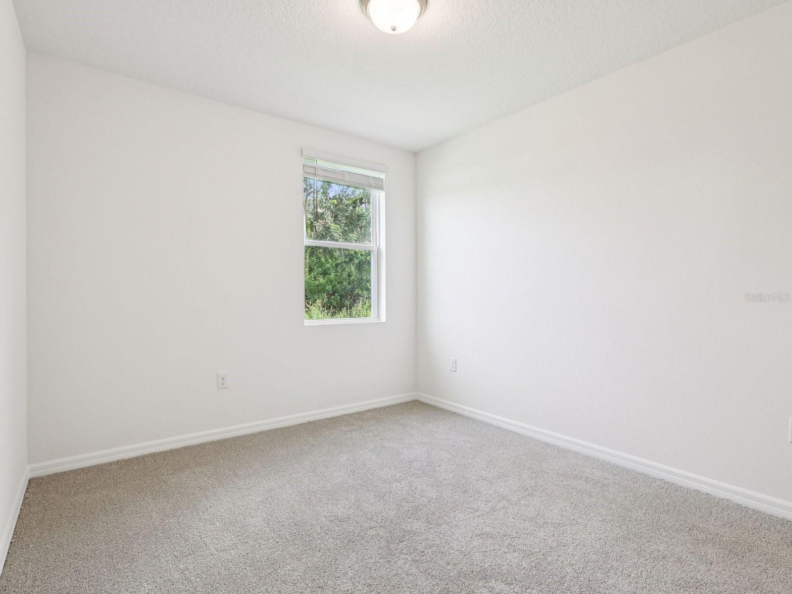 Image 16 of 21 For 12574 Hourglass Way