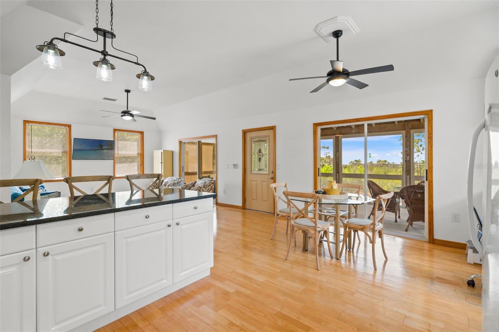 Image 18 of 58 For 1566 Indian Bay Road