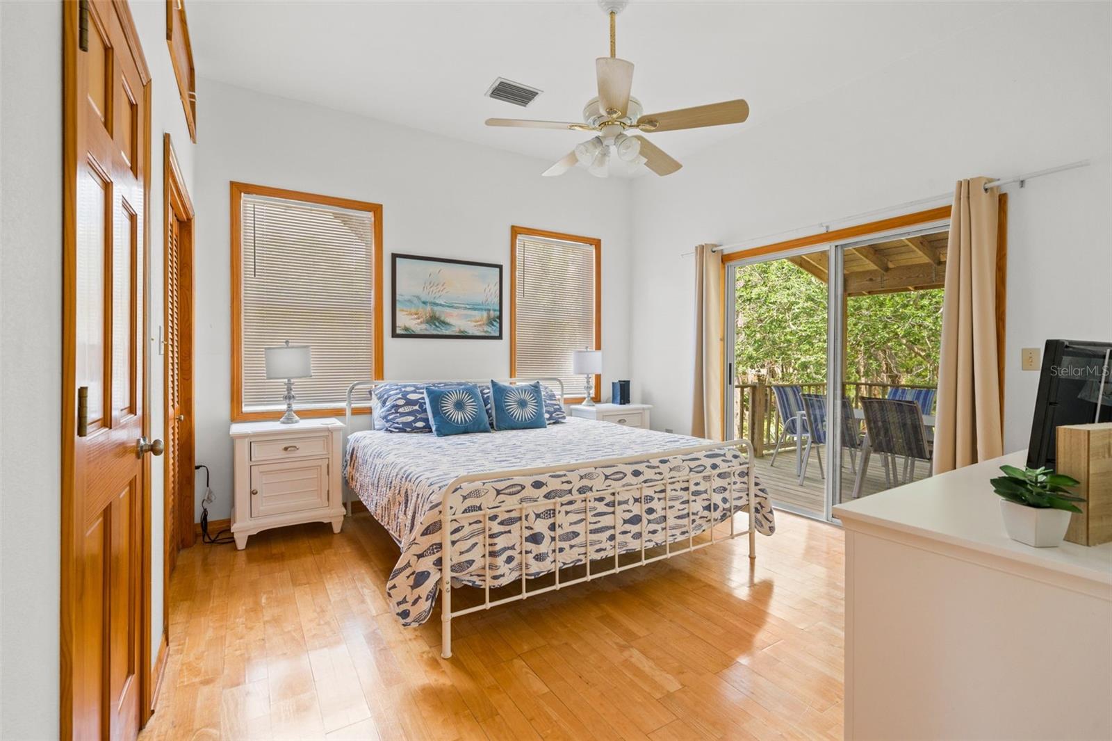 Image 29 of 58 For 1566 Indian Bay Road