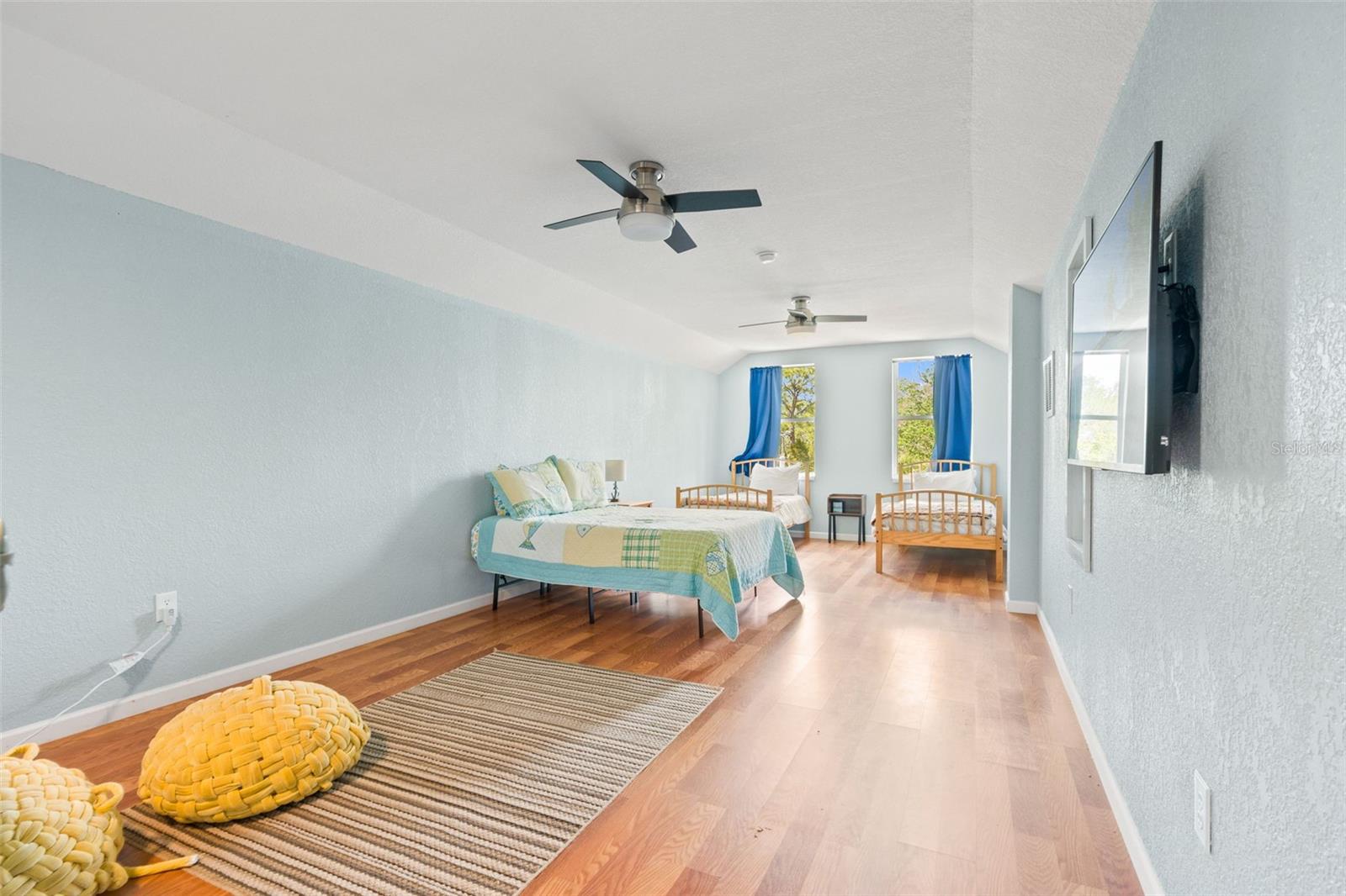 Image 37 of 58 For 1566 Indian Bay Road