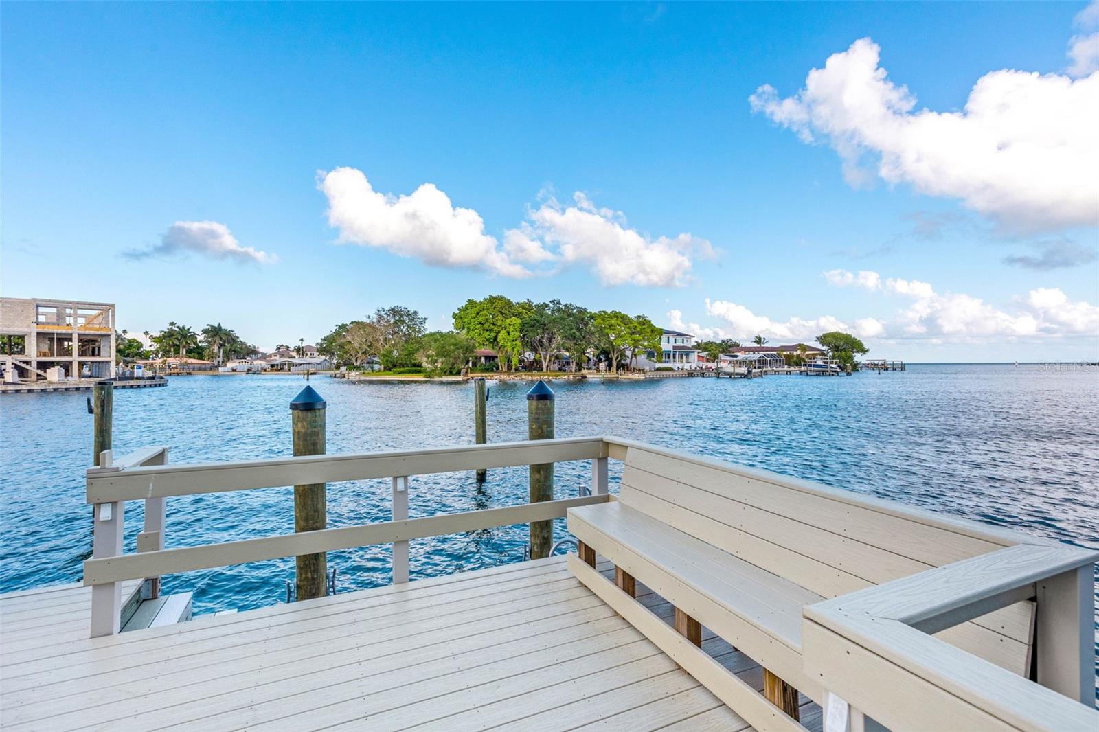 Image 30 of 53 For 1365 Snell Isle Boulevard Ne 8d