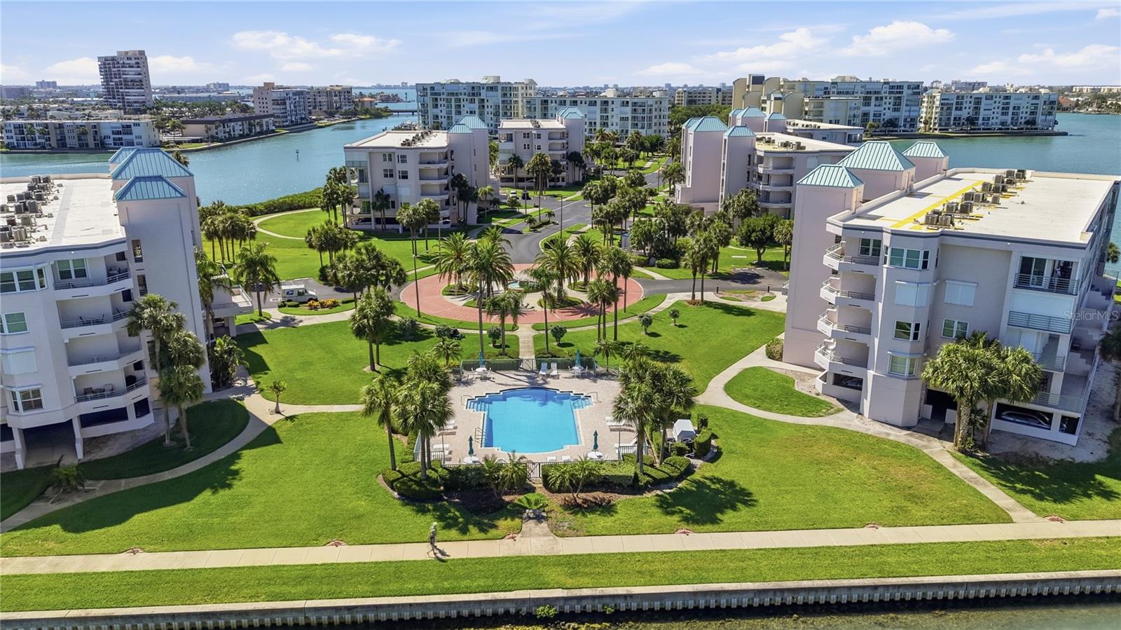 Image 46 of 49 For 8021 Sailboat Key Boulevard S 302