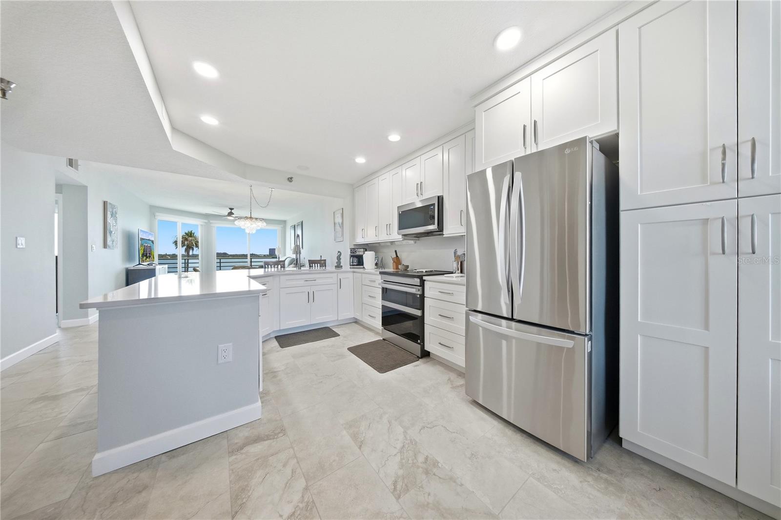 Image 7 of 49 For 8021 Sailboat Key Boulevard S 302