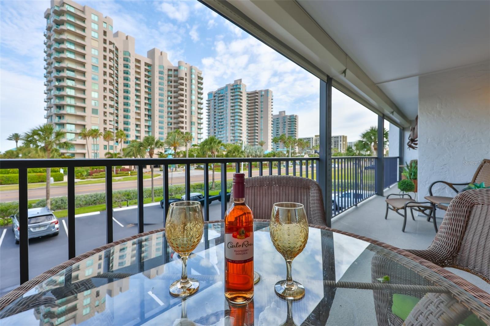 Image 29 of 40 For 1581 Gulf Boulevard 103n