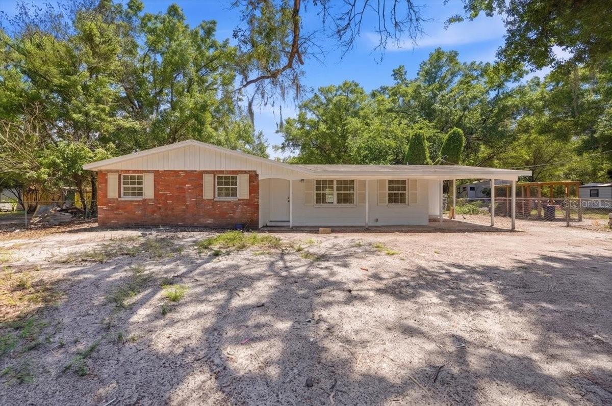 Image 2 of 27 For 2515 Hebb Road