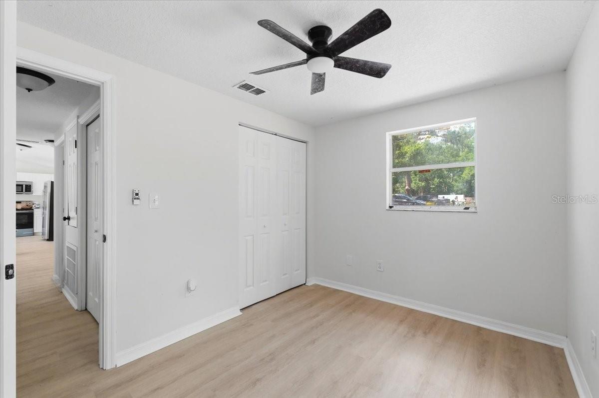 Image 24 of 27 For 2515 Hebb Road