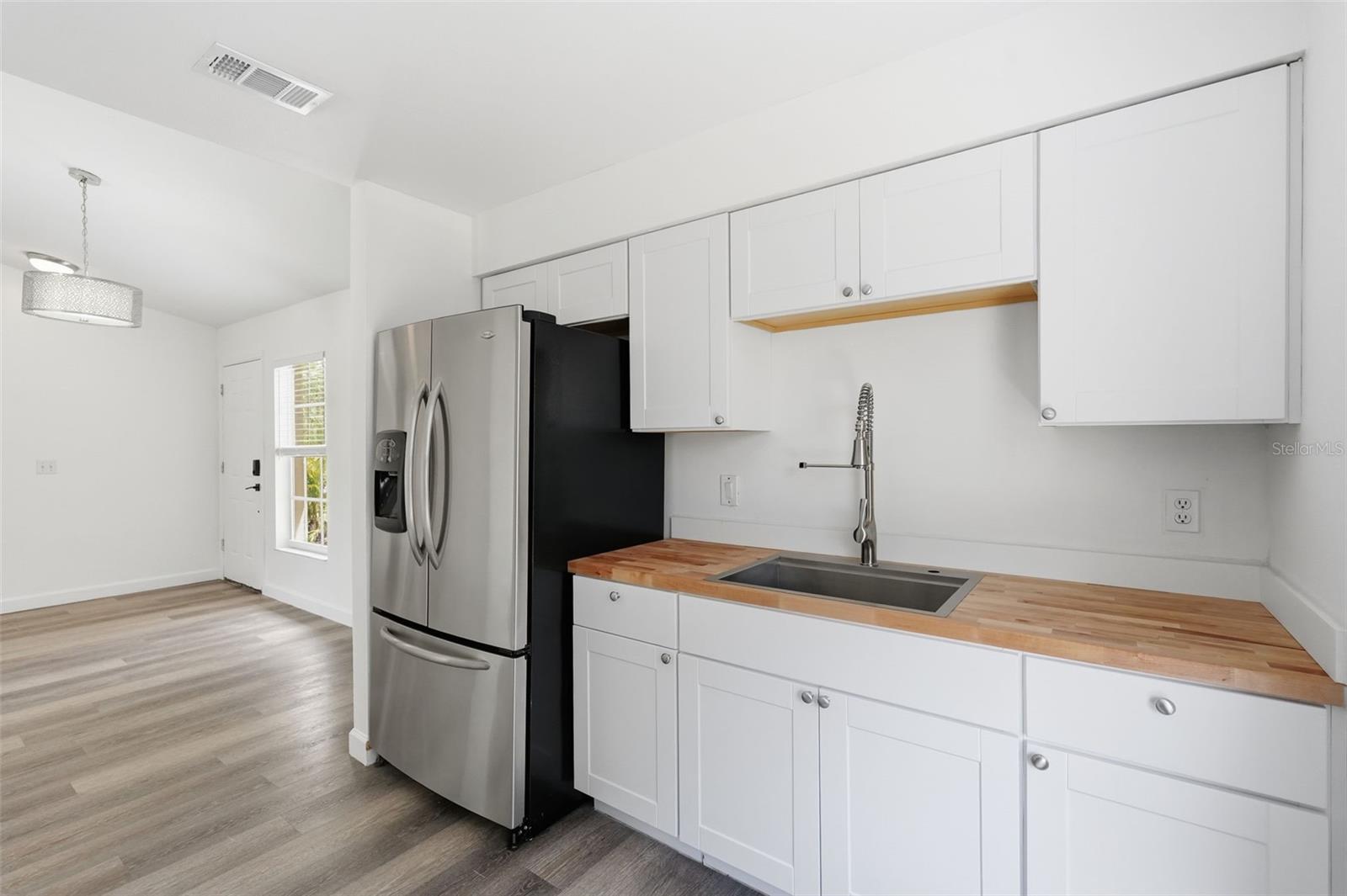 Image 10 of 50 For 4907 Bradford Lane