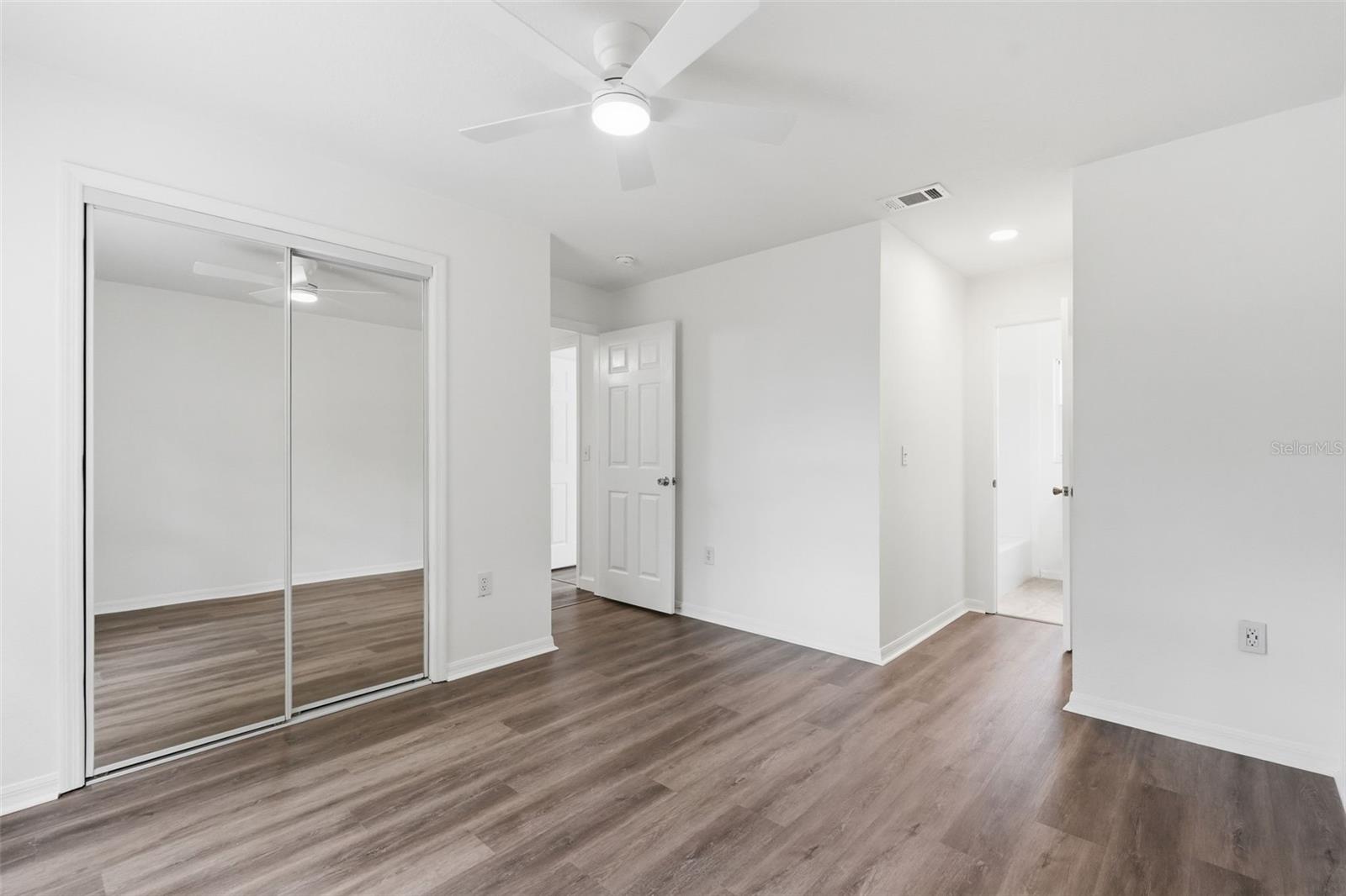 Image 24 of 50 For 4907 Bradford Lane