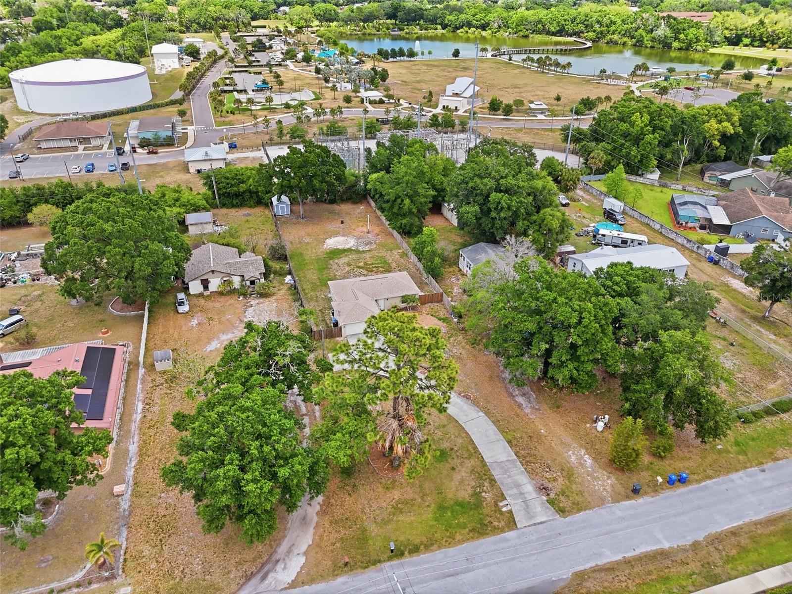 Image 39 of 50 For 4907 Bradford Lane