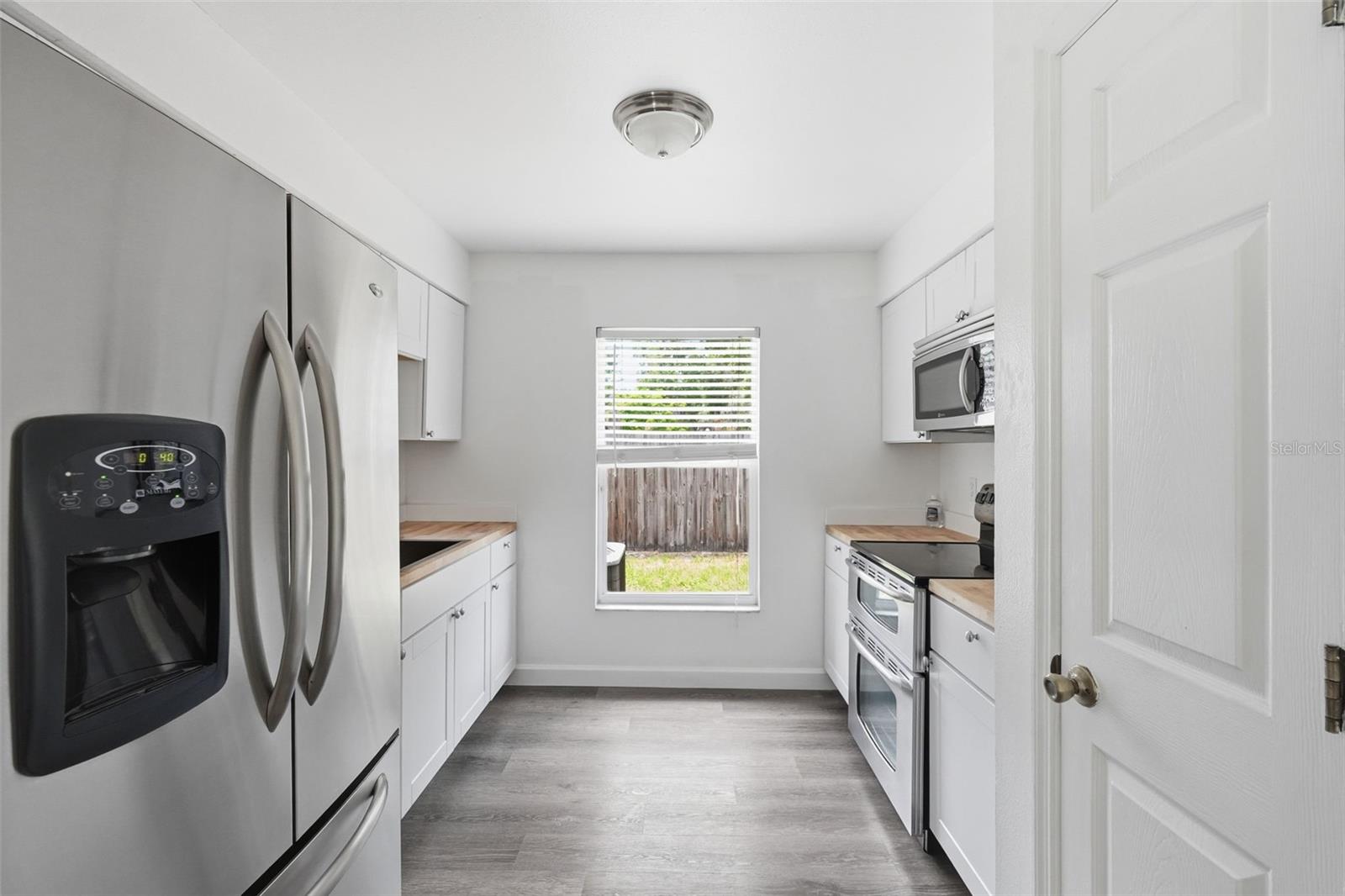 Image 8 of 50 For 4907 Bradford Lane