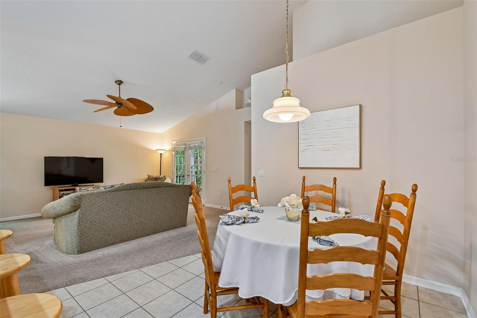 Image 19 of 70 For 814 Moonlit Lane