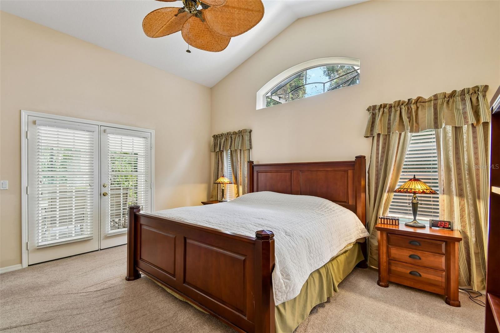 Image 27 of 70 For 814 Moonlit Lane