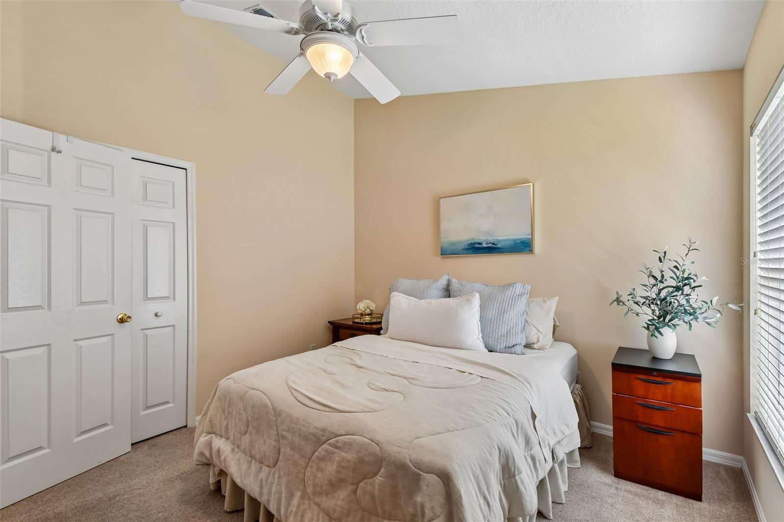 Image 34 of 70 For 814 Moonlit Lane