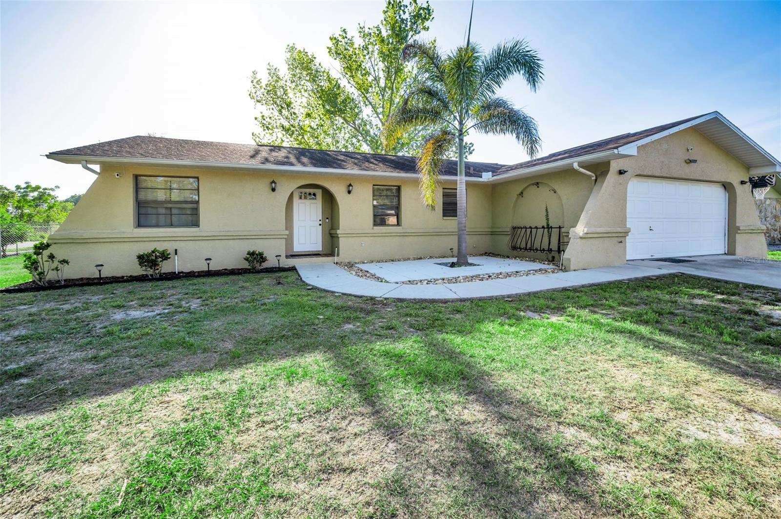 Listing photo id 34 for 3011 Shadow Oaks Drive