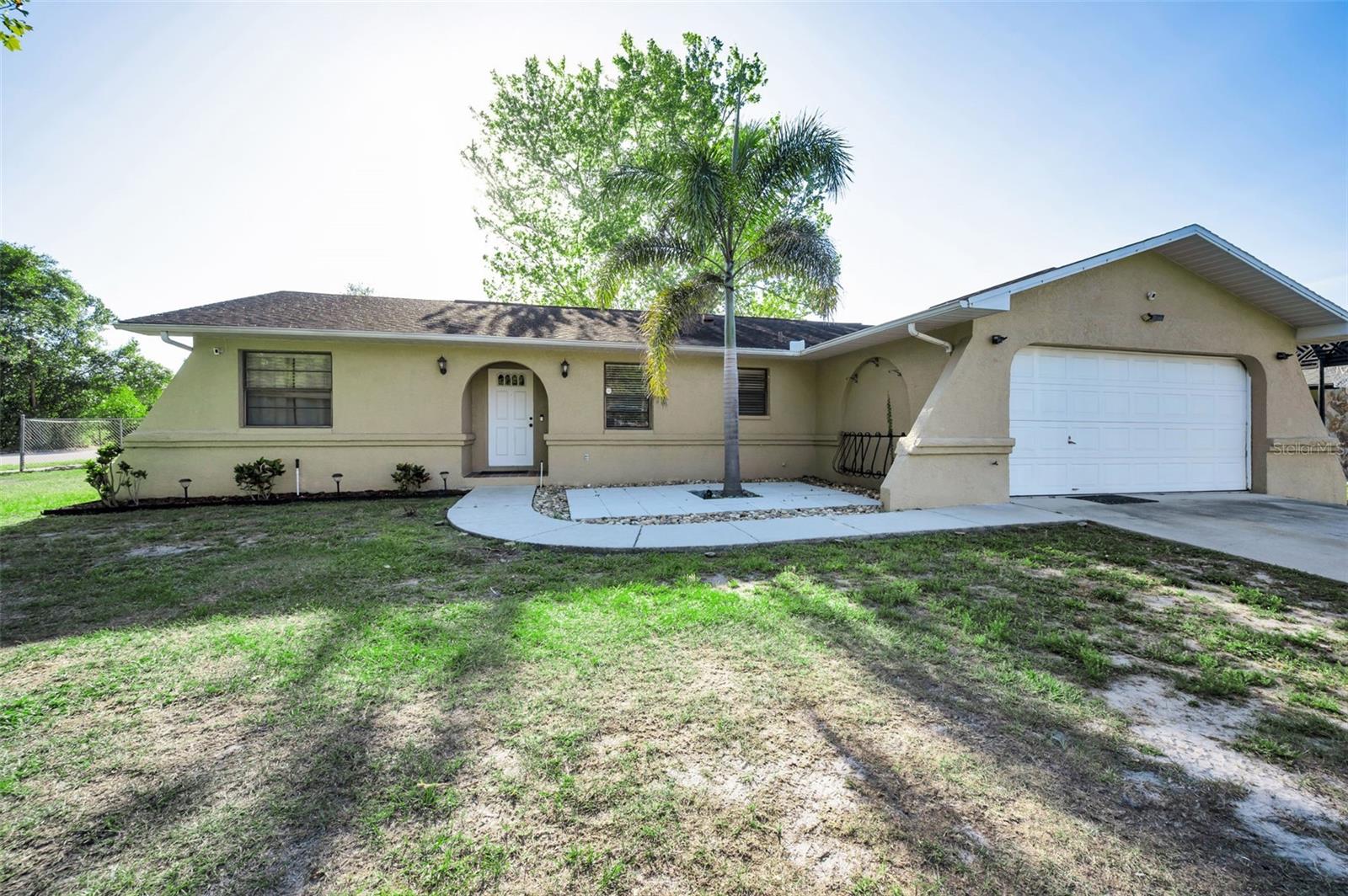 Listing photo id 36 for 3011 Shadow Oaks Drive