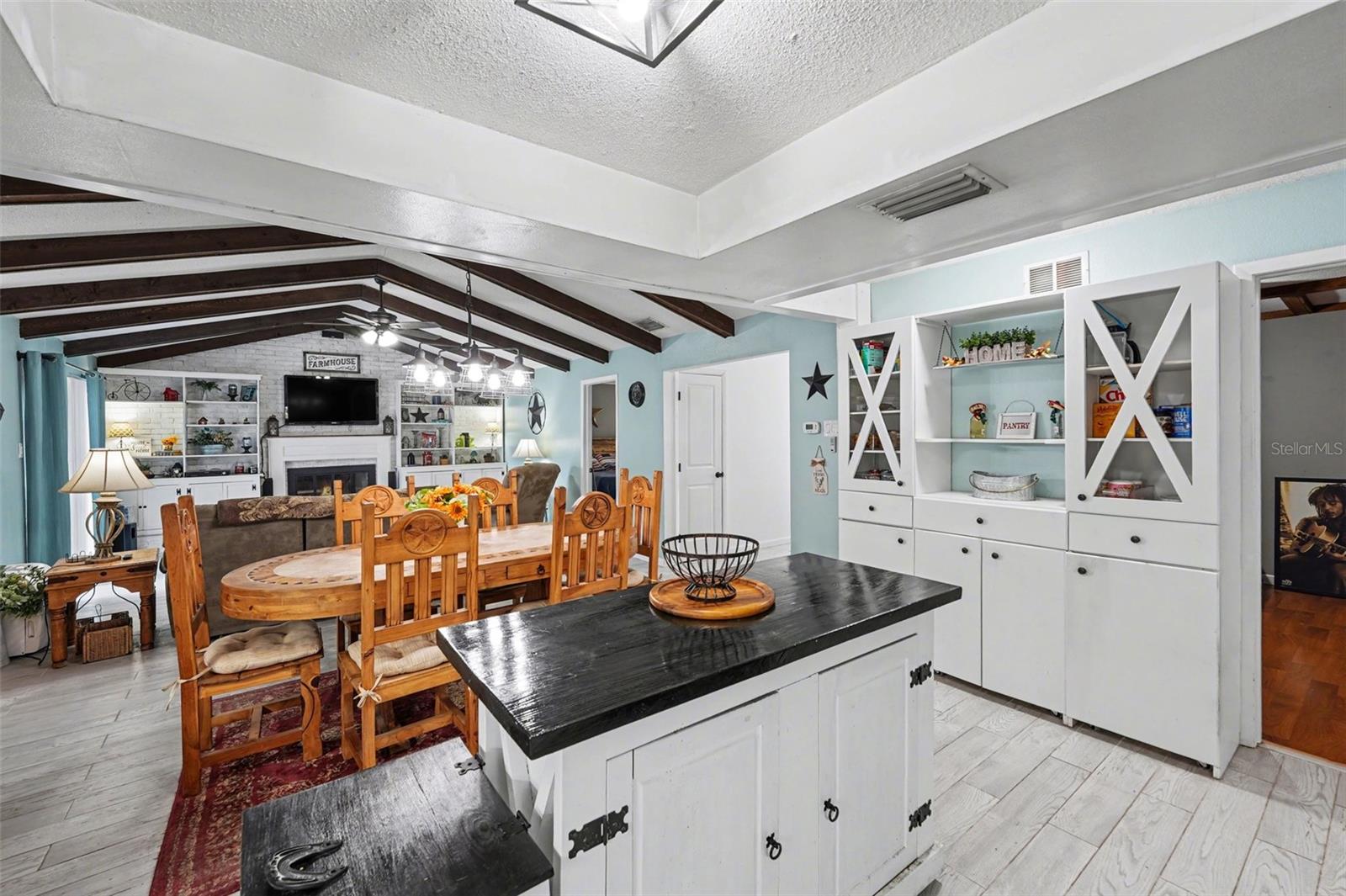 Image 10 of 29 For 429 Manor Boulevard