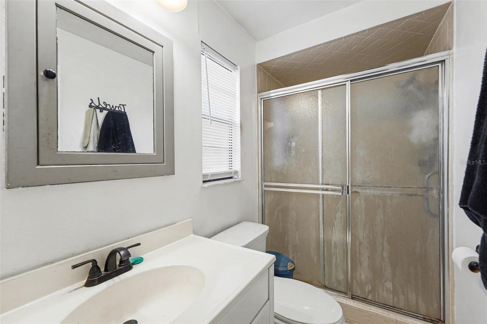 Image 22 of 29 For 429 Manor Boulevard