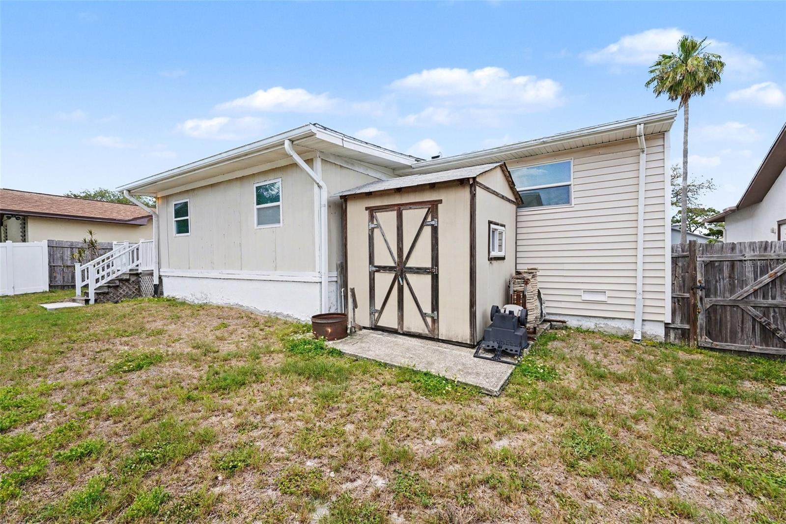 Image 27 of 29 For 429 Manor Boulevard