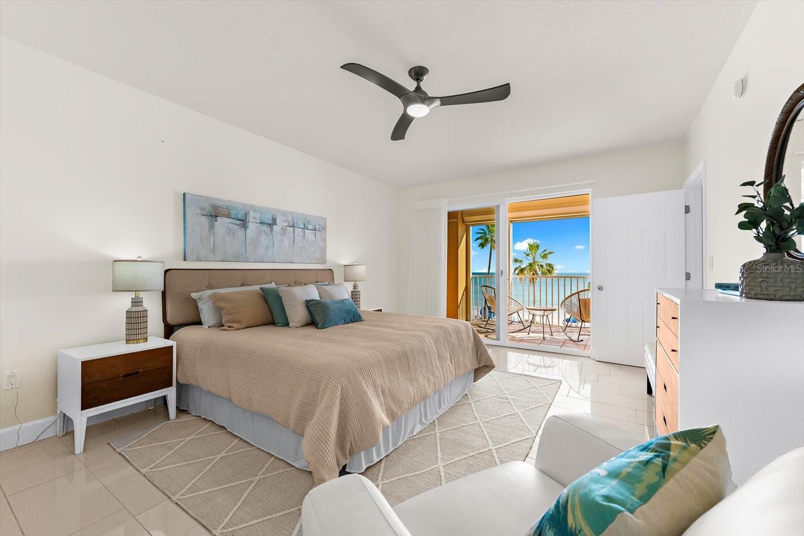 Image 18 of 45 For 16500 Gulf Boulevard 352