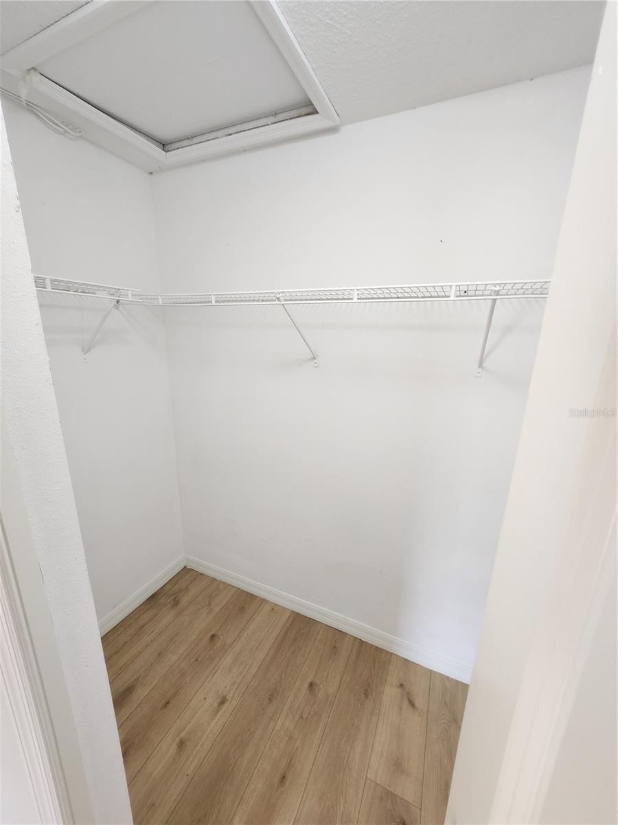 Image 14 of 39 For 7814 Brisbane Court