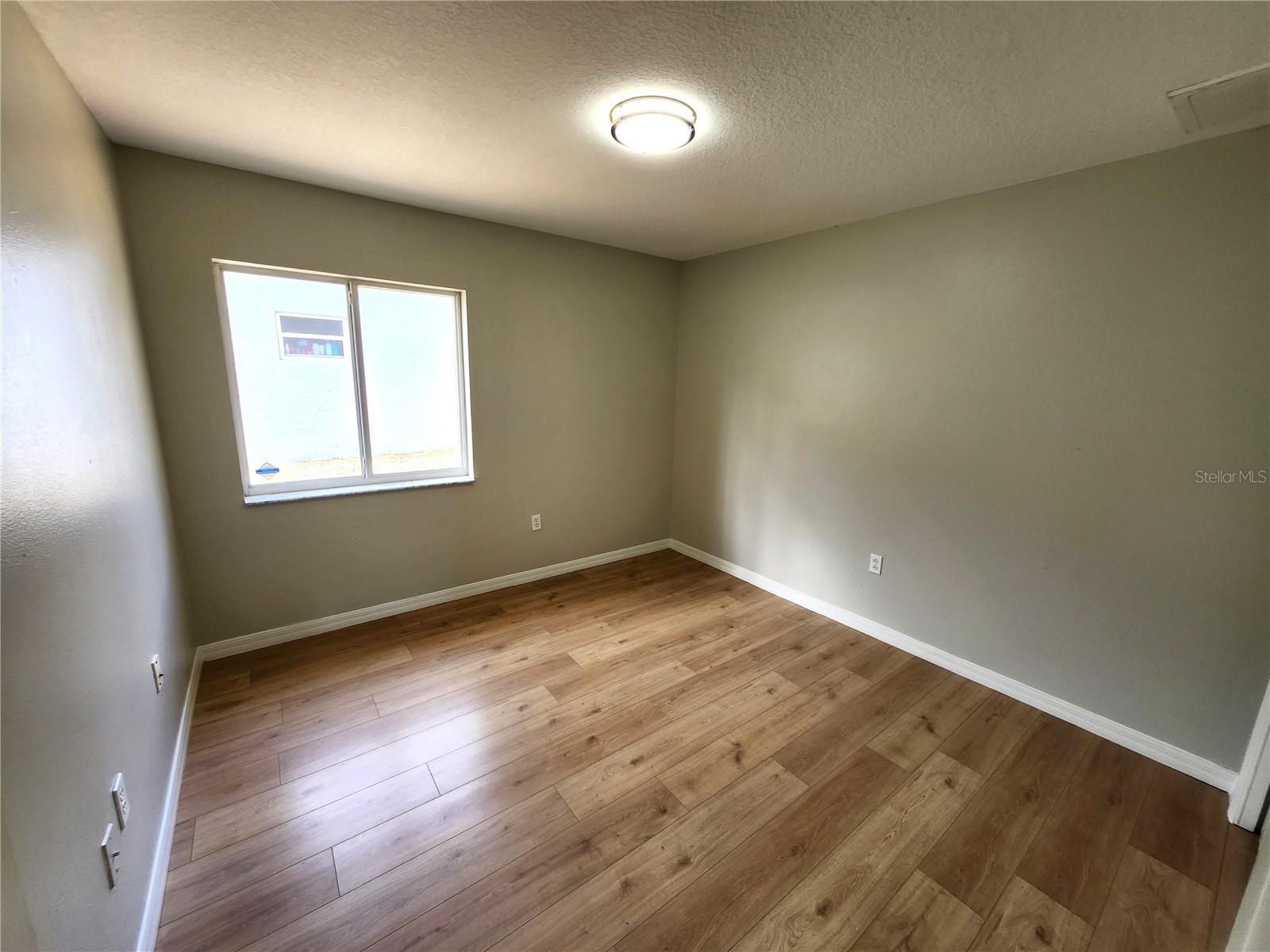 Image 22 of 39 For 7814 Brisbane Court