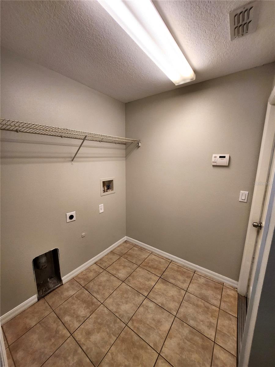 Image 36 of 39 For 7814 Brisbane Court