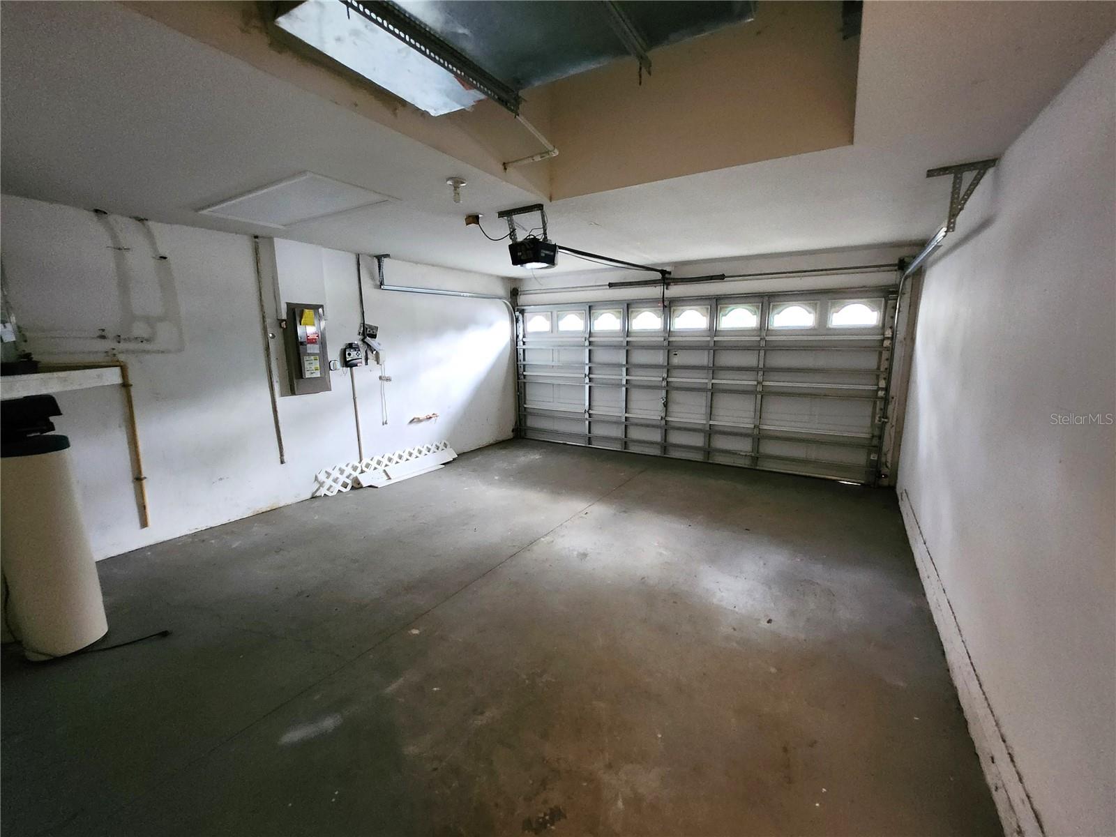 Image 38 of 39 For 7814 Brisbane Court