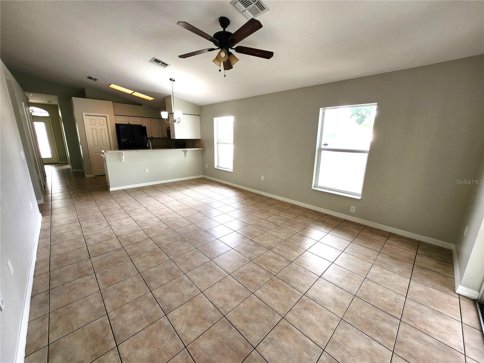 Image 8 of 39 For 7814 Brisbane Court