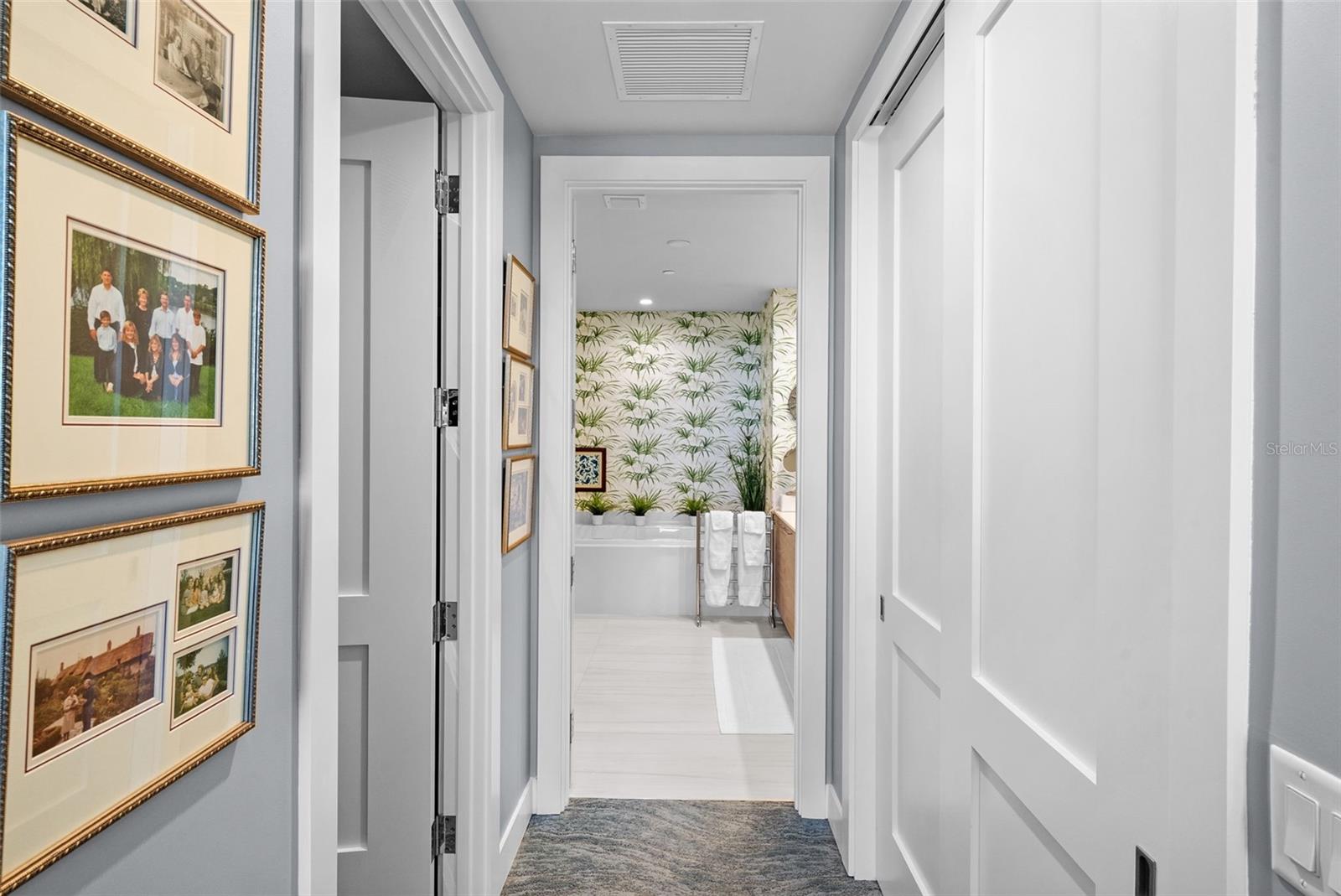 Listing photo id 28 for 2103 Bayshore Boulevard 703