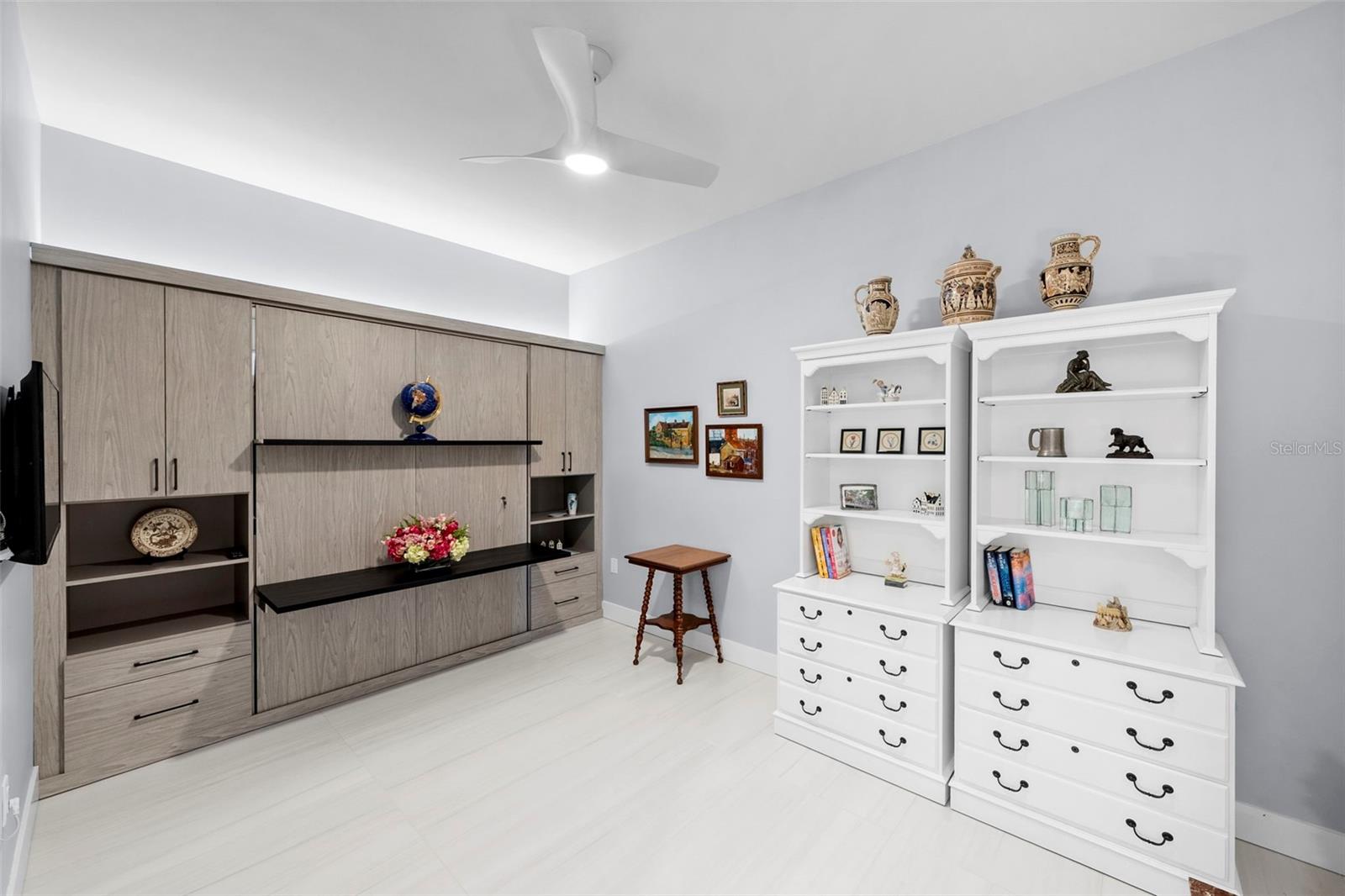 Listing photo id 36 for 2103 Bayshore Boulevard 703