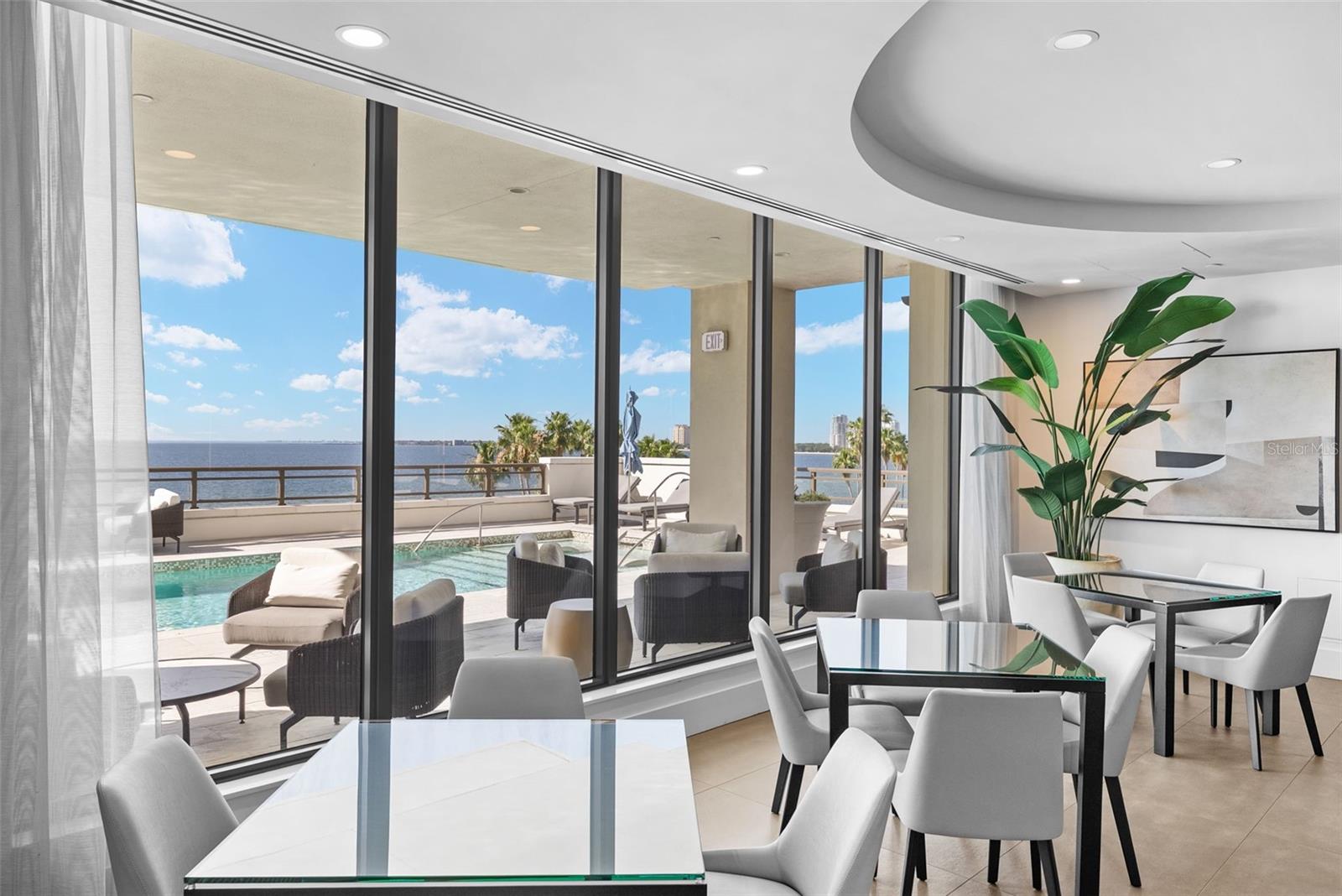 Listing photo id 48 for 2103 Bayshore Boulevard 703
