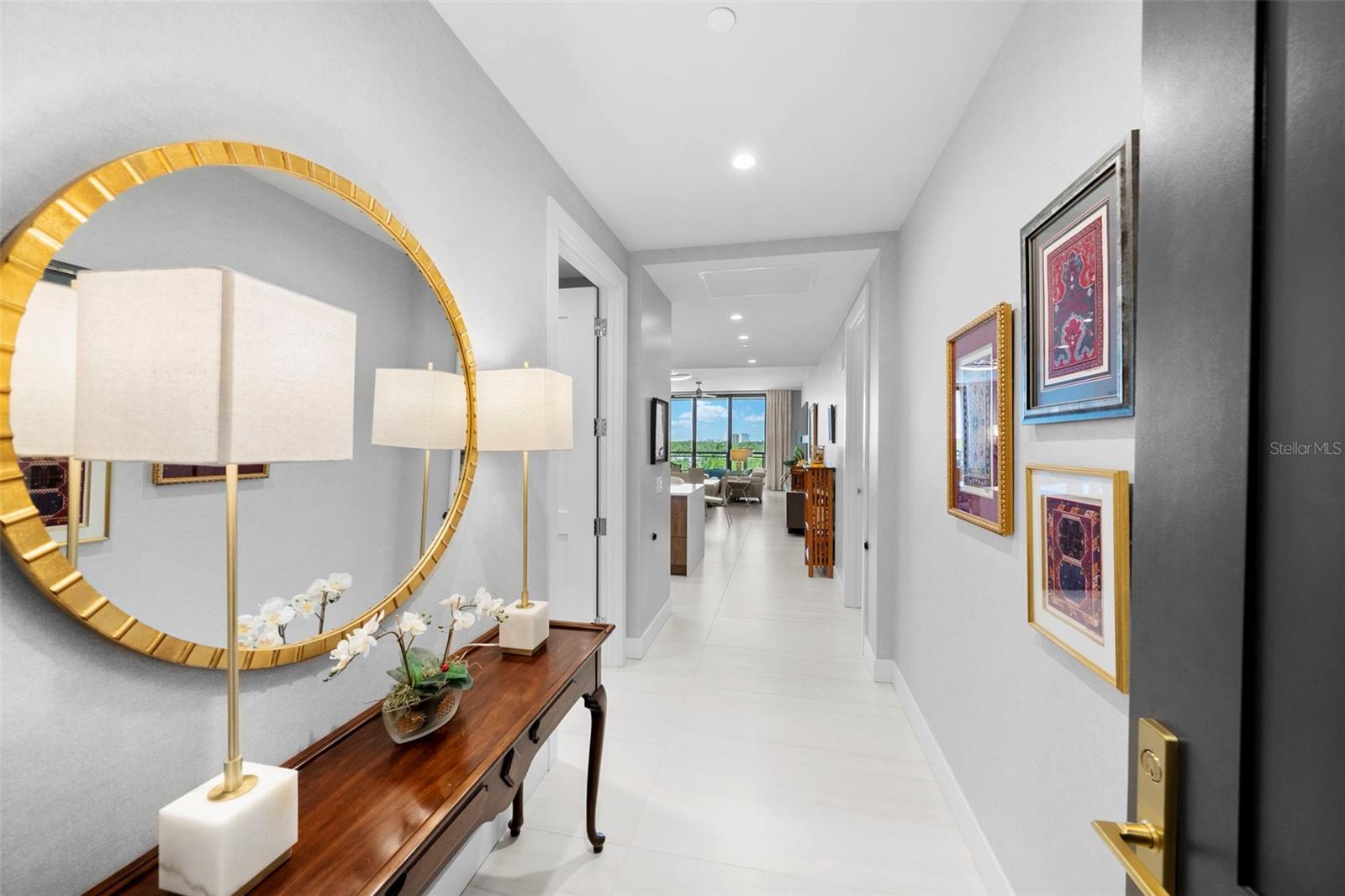 Listing photo id 4 for 2103 Bayshore Boulevard 703