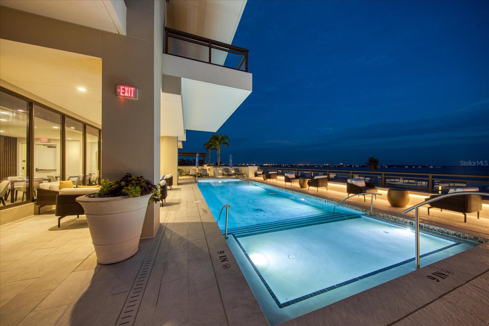 Listing photo id 63 for 2103 Bayshore Boulevard 703